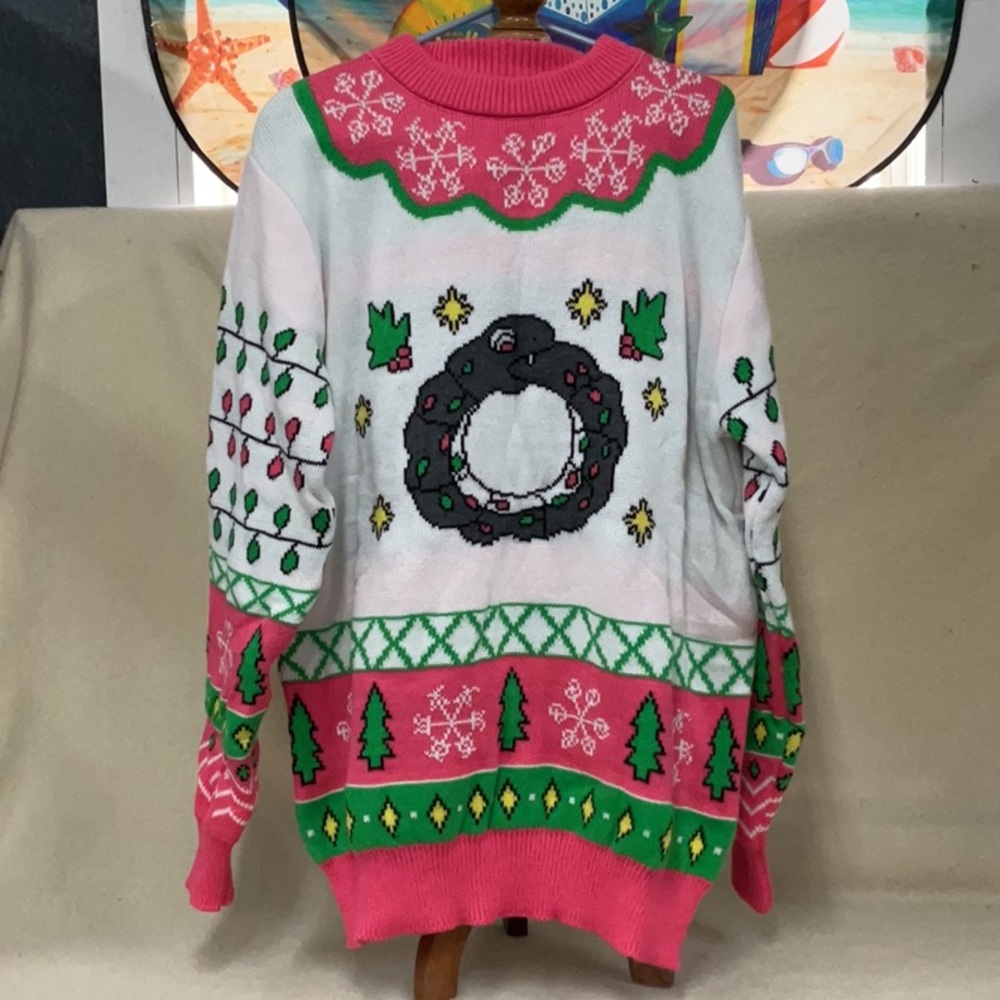 NWT woman’s Meta Zoo Christmas sweater
